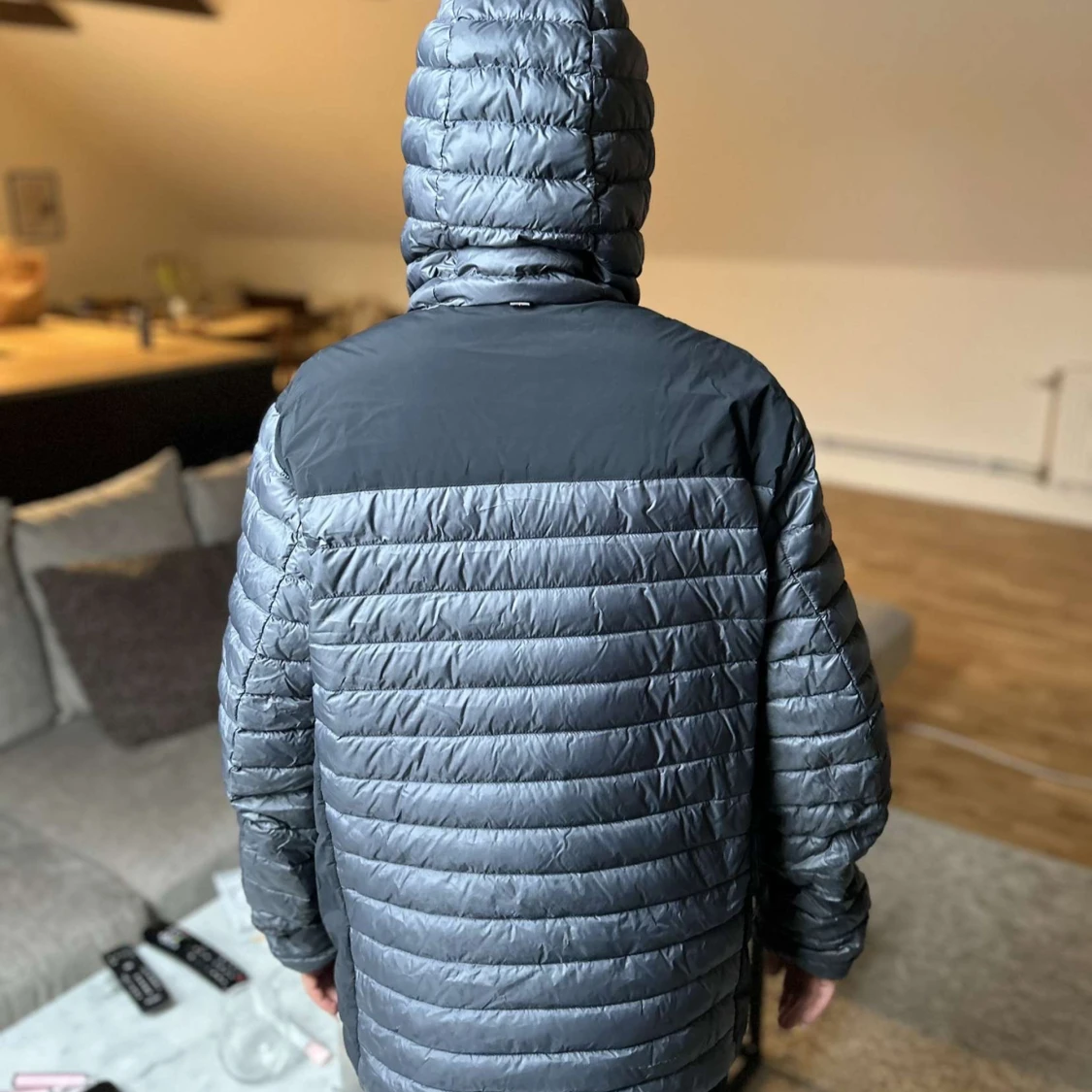 Grå dunjacka från Parajumpers - 2