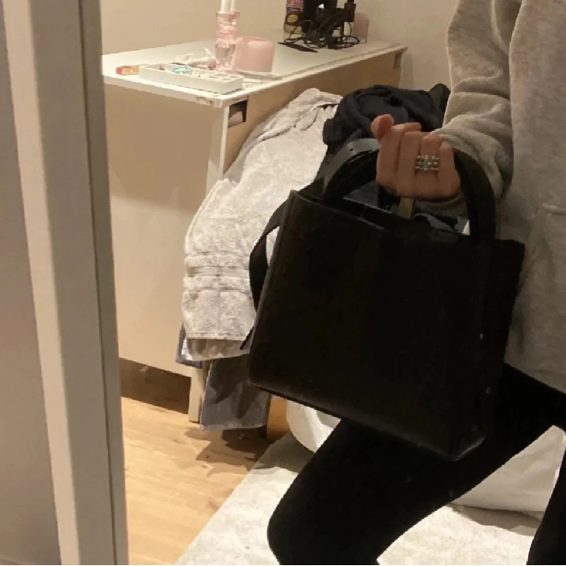 Svart handväska - 1