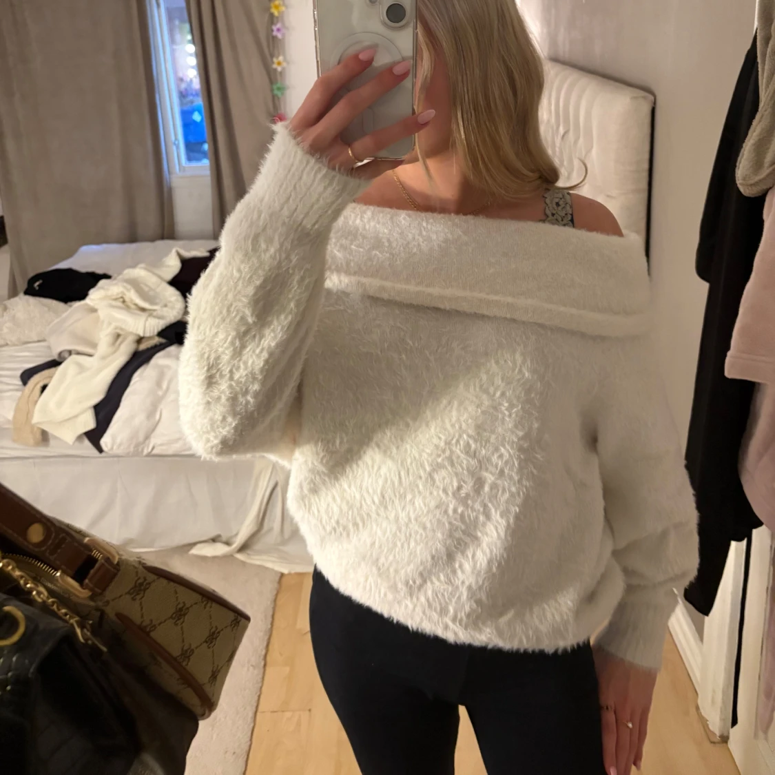 Vit offshoulder tröja - 1