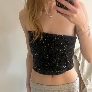 Svart jeans topp - Super snygg topp i jeans.