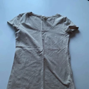  T-shirt -  Superfin kommer inte  till användning🌸