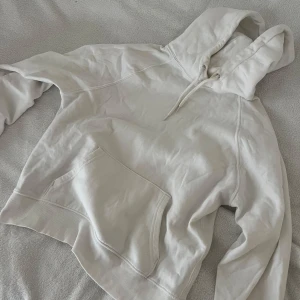 Hoddie från H&M - Storlek XS, smått oversize