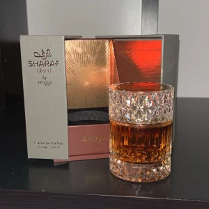 Sharaf blend 100ml - Säljer nu en av dom sista två flaskorna av sharaf blend till ett väldigt bra pris. Fraktas helt oöppnad och inplastat