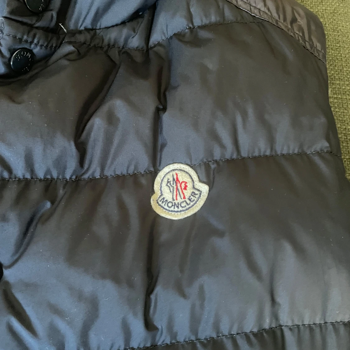 Svart dunväst från Moncler - 90
