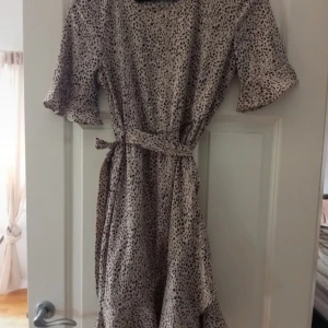 Klänning - Snygg klänning 