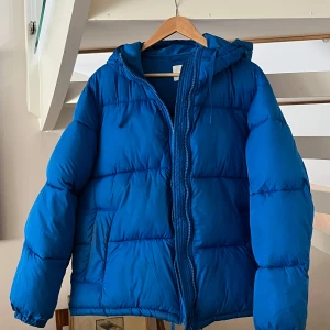 Vinterjacka  - Klassisk Vinterjacka H&M! Pris kan diskuteras ❤️ 