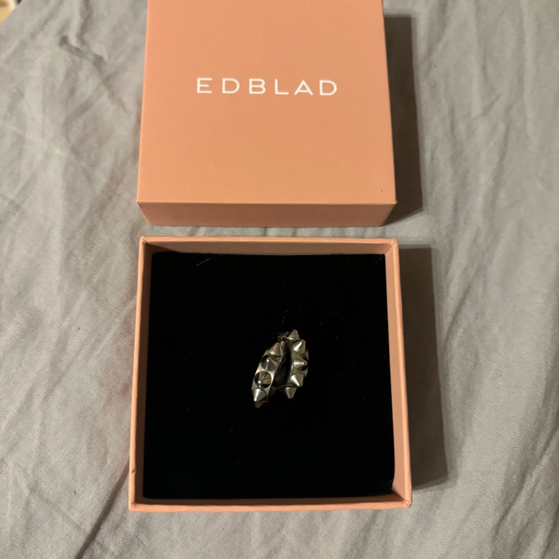 Edblad örhängen silvrt - 90