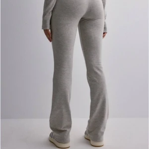 Nelly mjukis - Använt en gång, ej t användning 