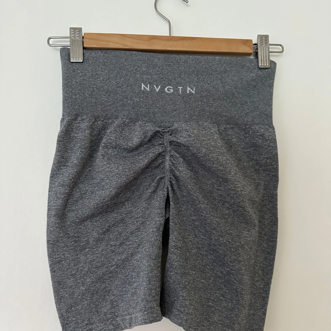 Gymshorts från NVGTN  - 90