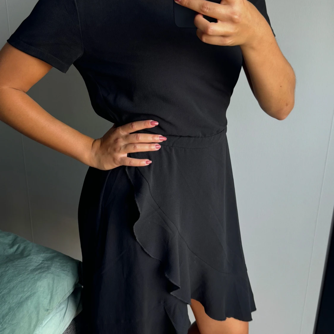 Klänning med volang  - 90