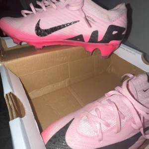 Nike air zoom mercurial vapor 15 Elite  - Storlek 43, Nytt skick knappt använda 