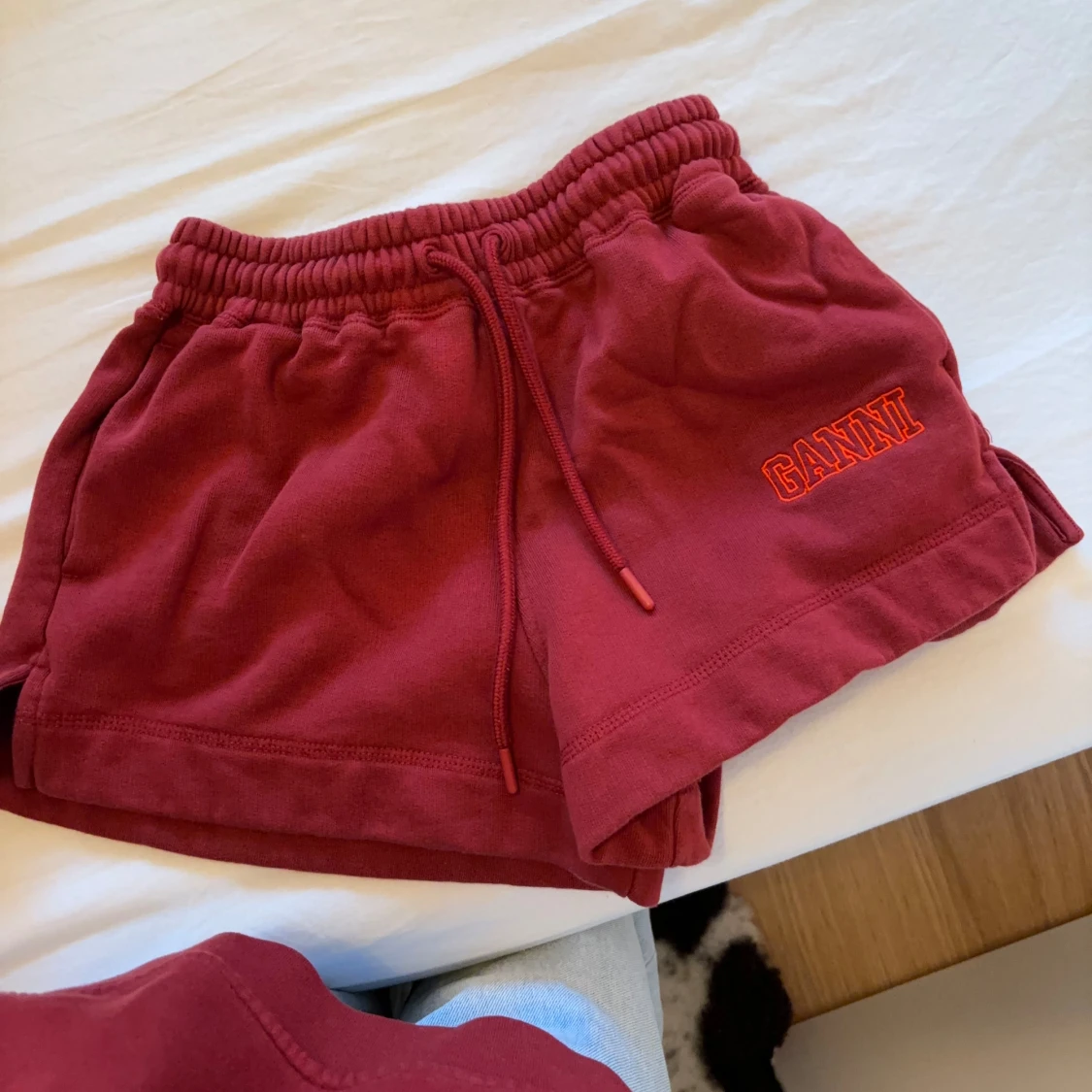 Mjukisset från GANNI❤️‍🔥 - 90