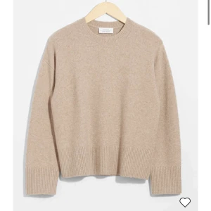 & Other Stories stickad tröja - Jättefint skick, knappt använd. Nypris 550:-