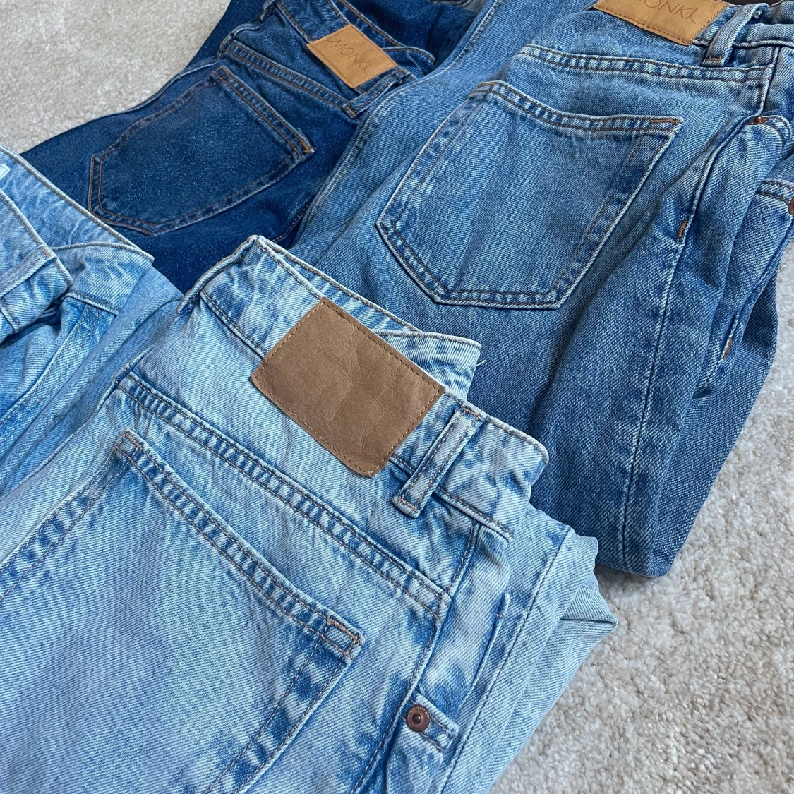 Jeans!! - 90