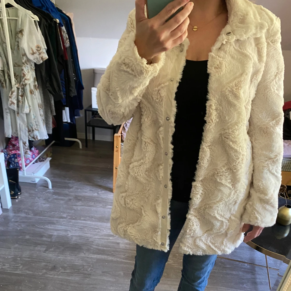 Fuskpäls jacka från Vero Moda 