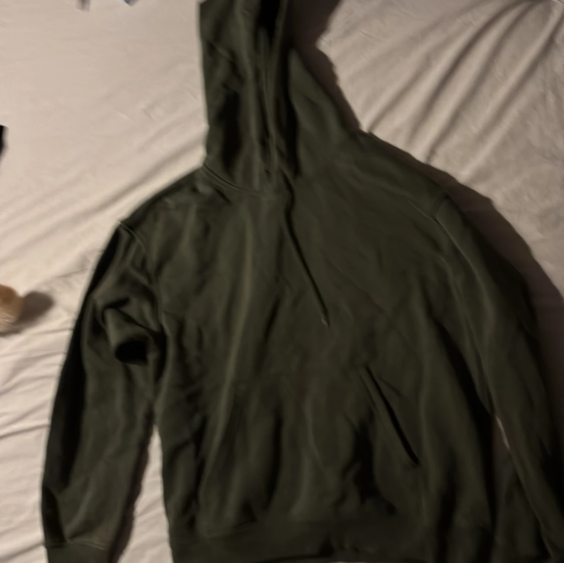 Olivgrön hoodie - 2