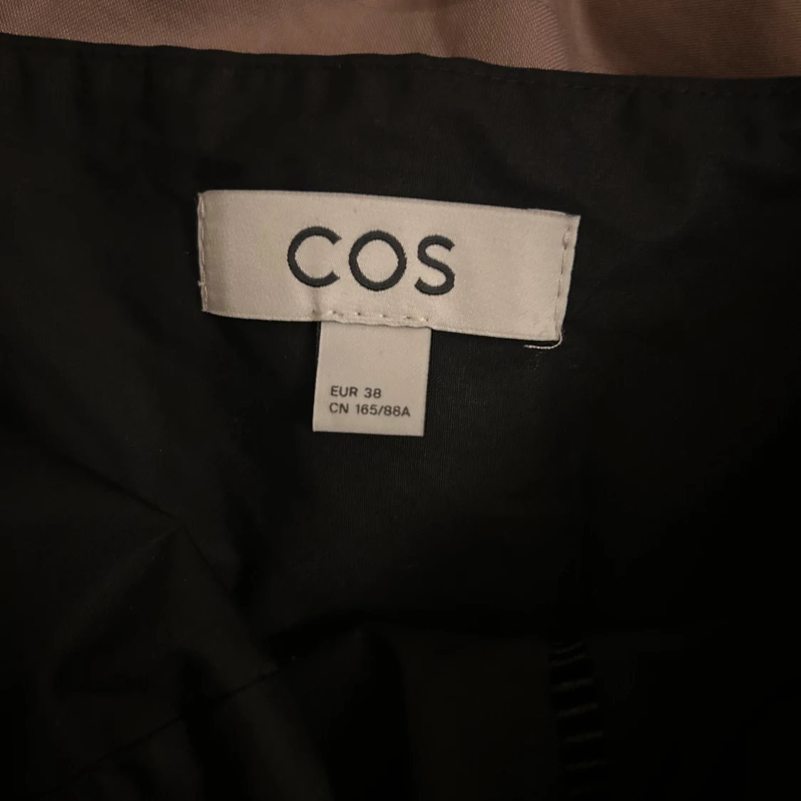 Svart långklänning från COS - 3