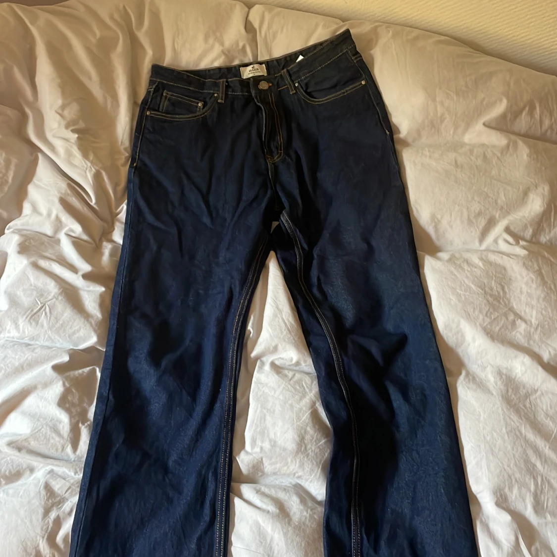 Mörkblå jeans från Skagen clothing 