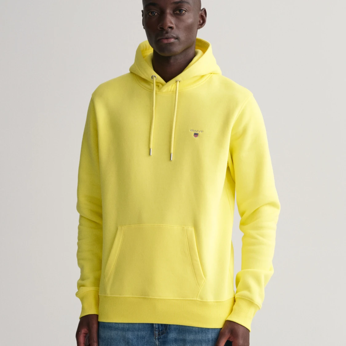 Gul hoodie från Gant