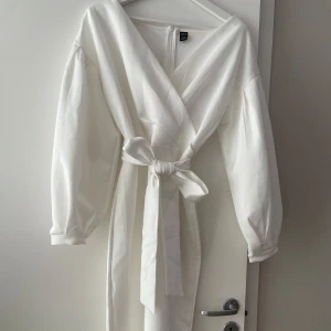 Student klänning - Otroligt vacker i st S, enbart använd 1 gång 🤍 