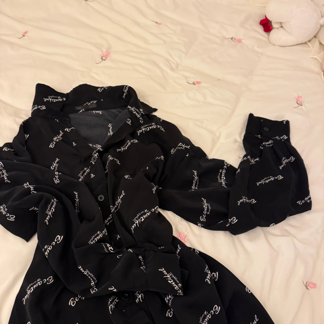 Svart blus från Dazy