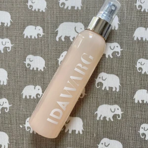 Hairmist vanilla Fudge - Balsamspray från Ida Warg Söt doft av karamell/kola