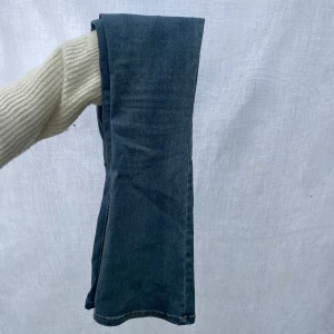 Bootcut byxor  - Bootcut jeans från only. Storlek S-30. Fint skick. 