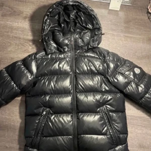 Moncler maya - Moncler maya Fint skick 