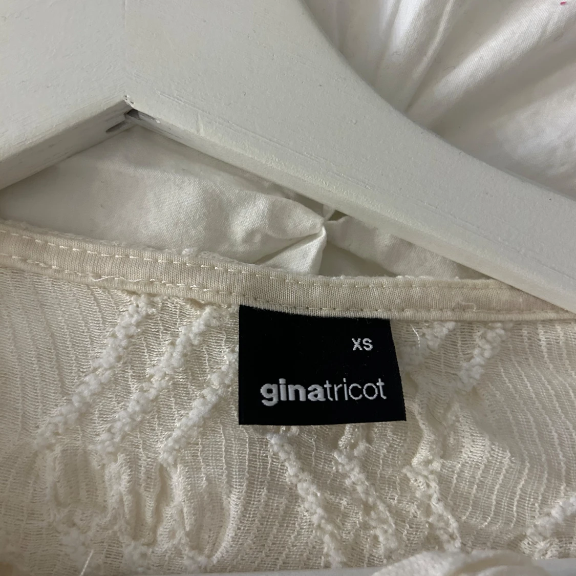 Blus med knytning  - 90