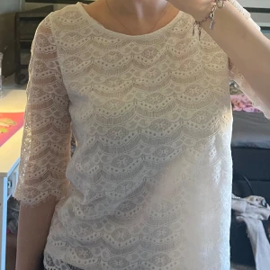 spets tshirt - fint skick