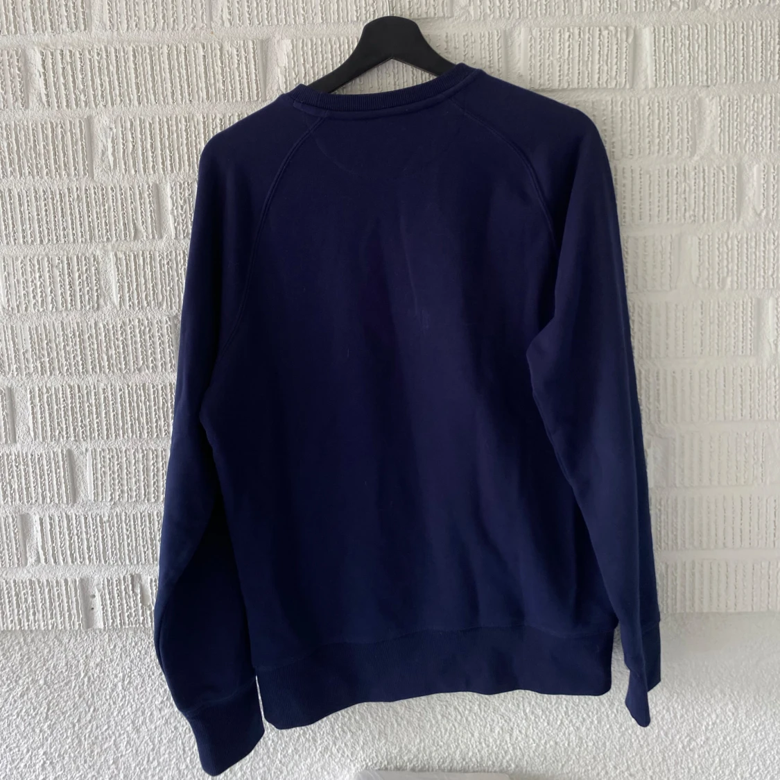 Mörkblå sweatshirt från GANT - 90