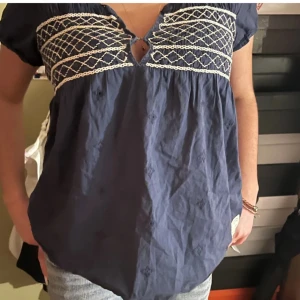 Odd molly tröja - Kommer inte till användning och därför säljs den