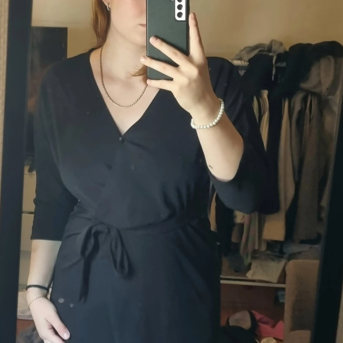 Svart omlottklänning - 90