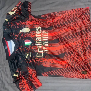 Ac milan tröja - Säljer Ac milan tröja