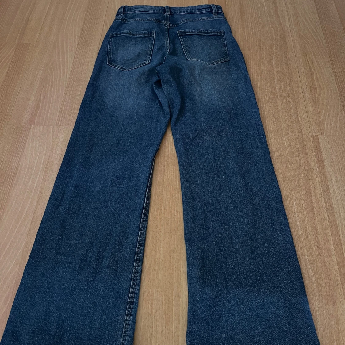 ⭐️BOOTCUT JEANS💙 - 90