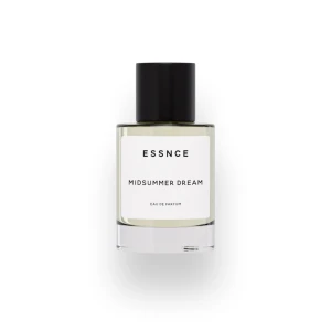 Parfym  - Säljer denna otroligt goda parfymen, aldrig använd endast sprayat 1 gång för att lukta. Om du gillar Marc Jacobs Daisy kommer du också gilla Midsummer Dream😍😍