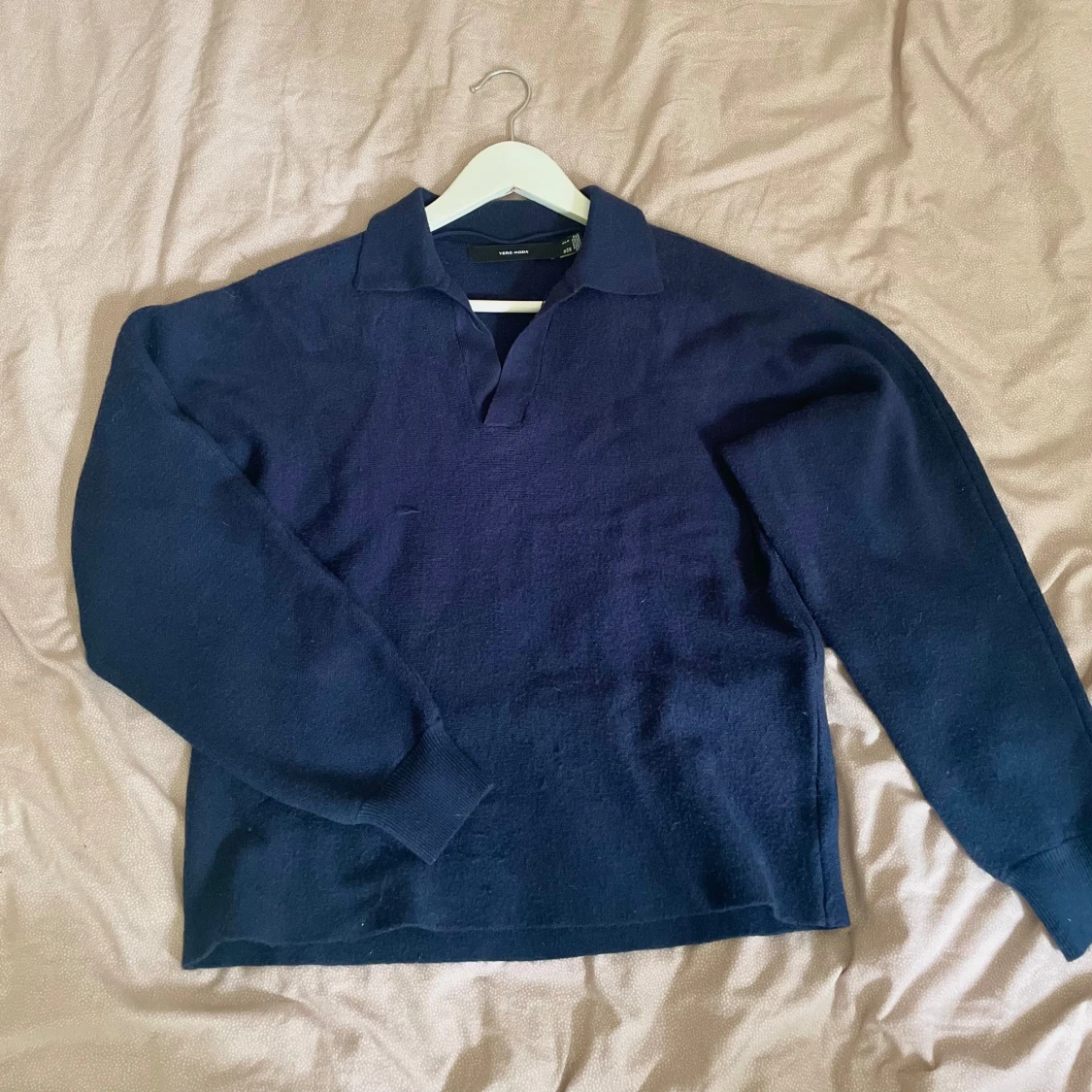 Marinblå stickad tröja från Vero Moda - 91