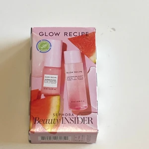 Glow recipe - Säljer denna lilla Glow recipe sättet jag fick för nogra dagar sedan har redan de stora fulla så säljer dessa små❤️