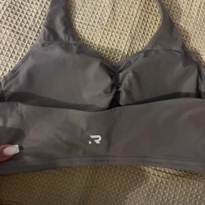 RELODE sport topp - Mycket bra skick 