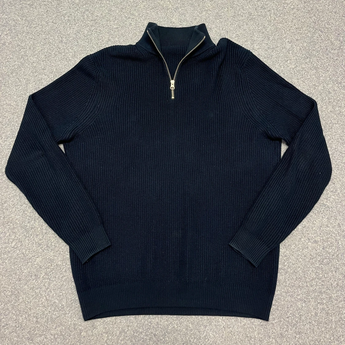 Marinblå quarterzip  - 91