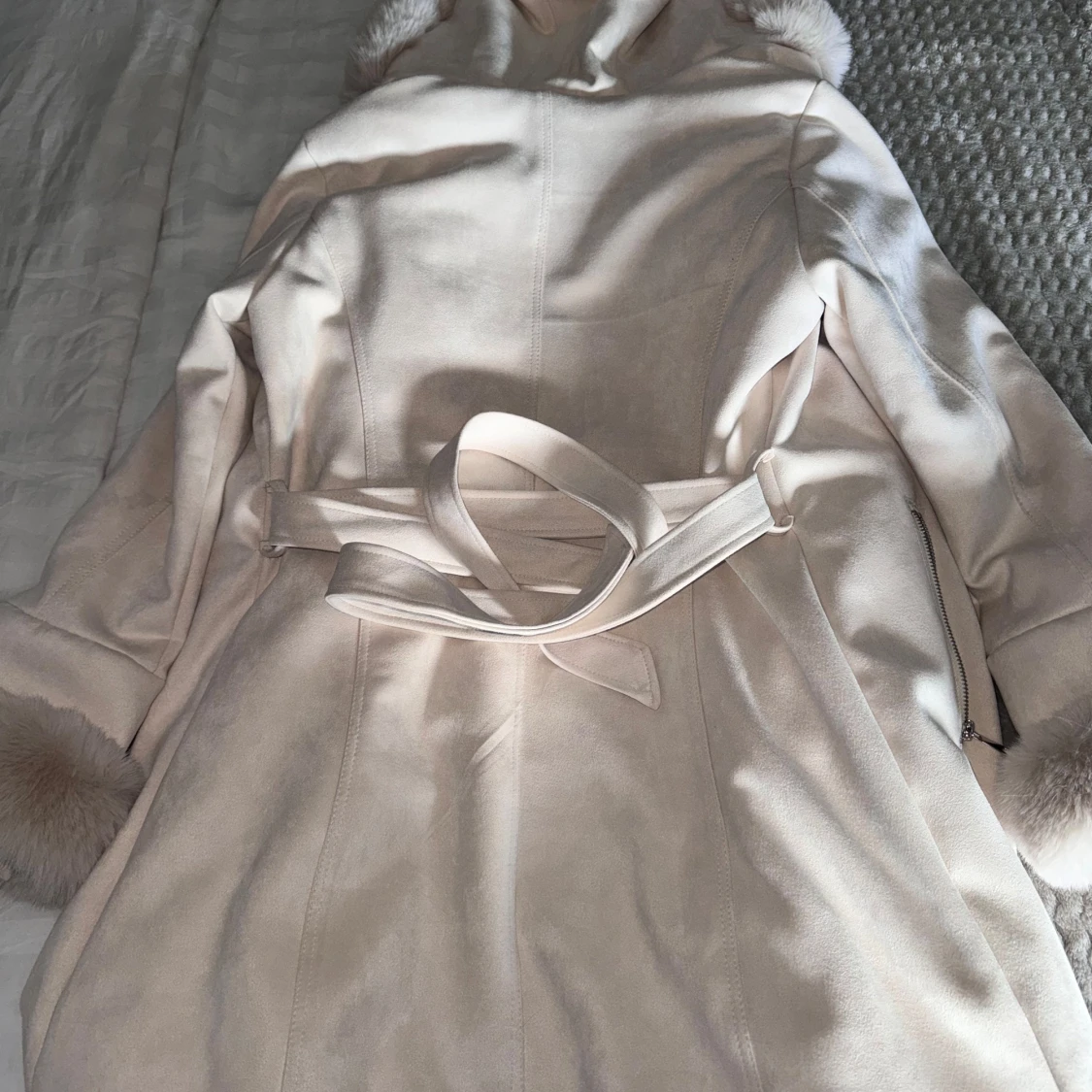 Beige pälsjacka från Garoff - 91