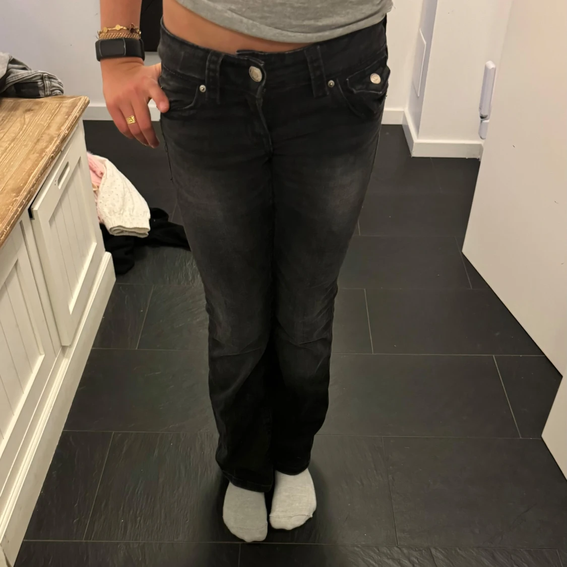 Jättesnygga jeans från Gina Young i storlek 146💗💗💗 - 91