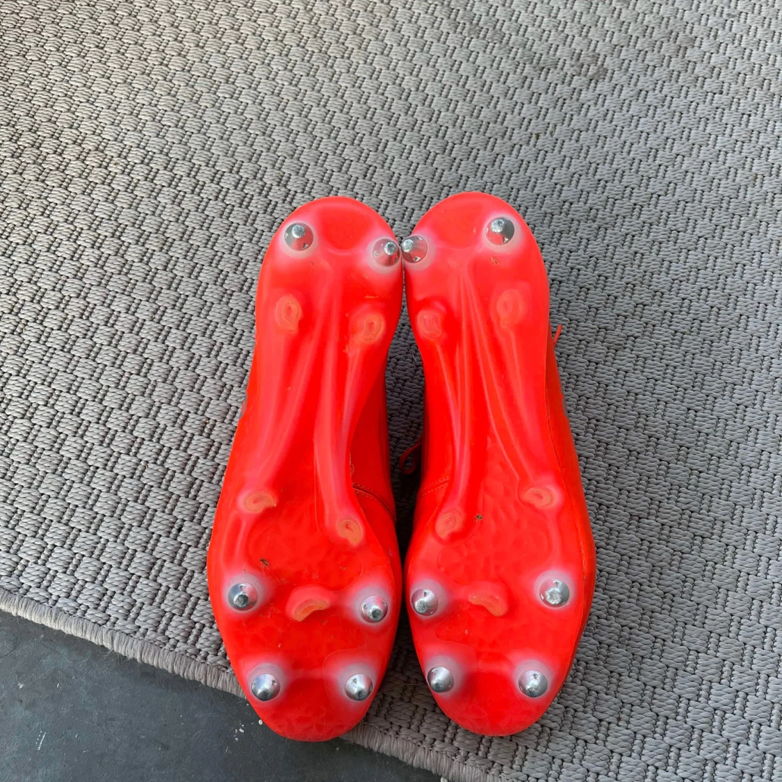 Adidas fotbollskor  - 91