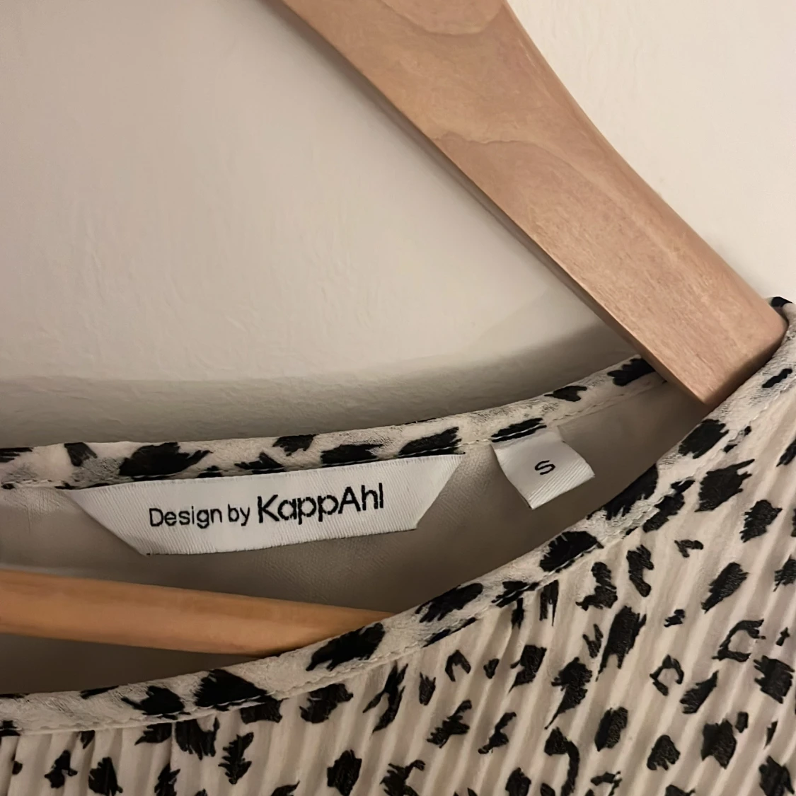 Mönstrad blus från KappAhl - 90