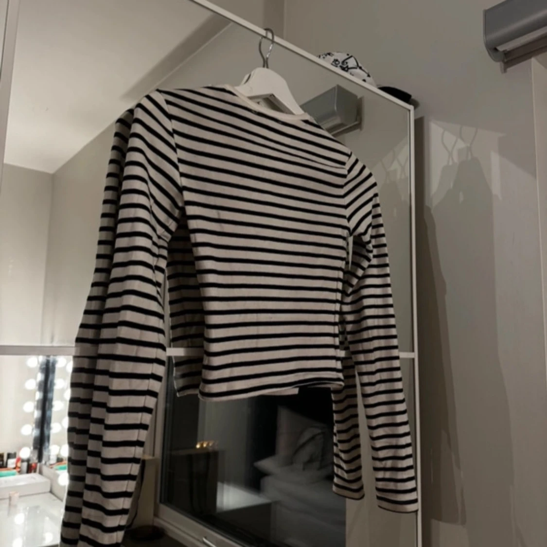 Randig croppad tröja - 91