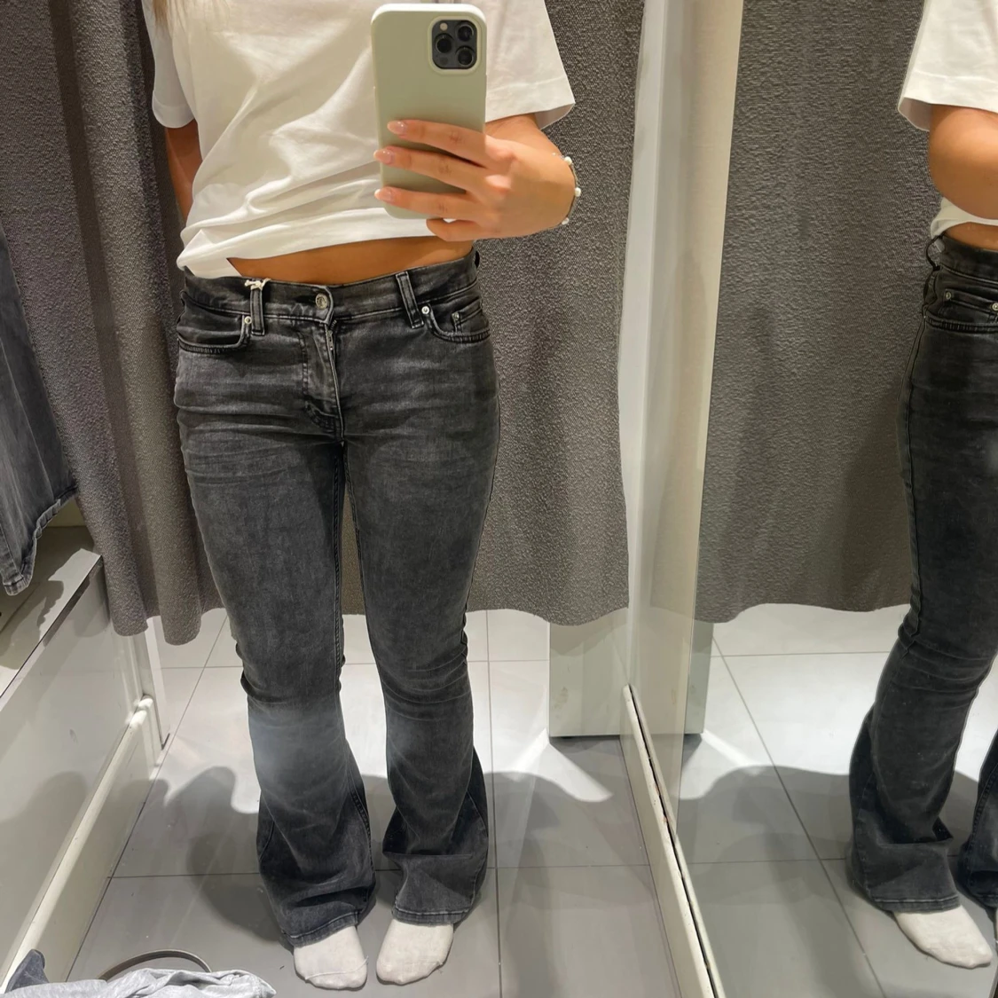 Low waist bootcut jeans  - 90