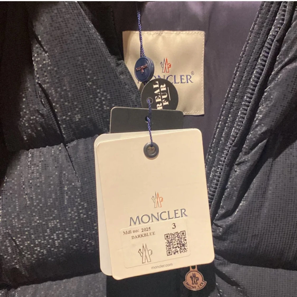 Svart dunjacka från Moncler - 92