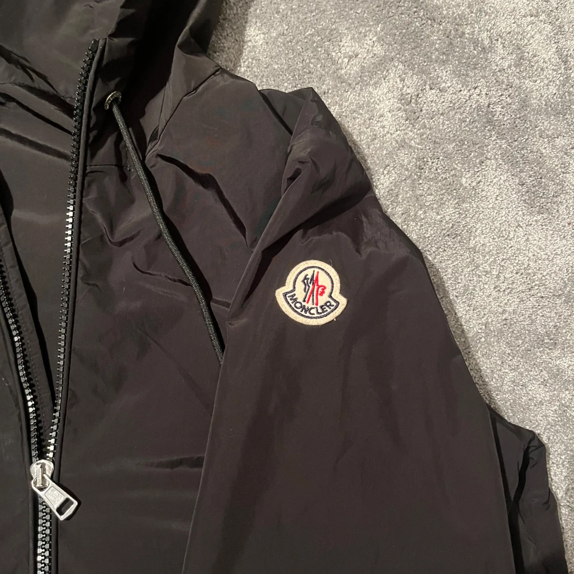 Moncler Grimpeurs Windbreaker  - 1