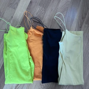 Säljer alla dessa tillsammans  - Storlek s men passar xs