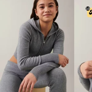 Säljer tröjan till de tillhörande settet ifrån Gina  - Aldrig använd, så i nyskick 